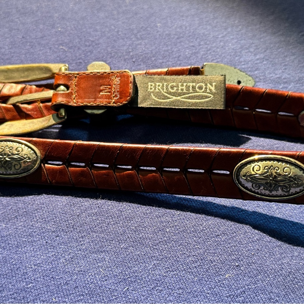Brighton Brown Leather Belt size Medium with Silver Buckle and silver medallions